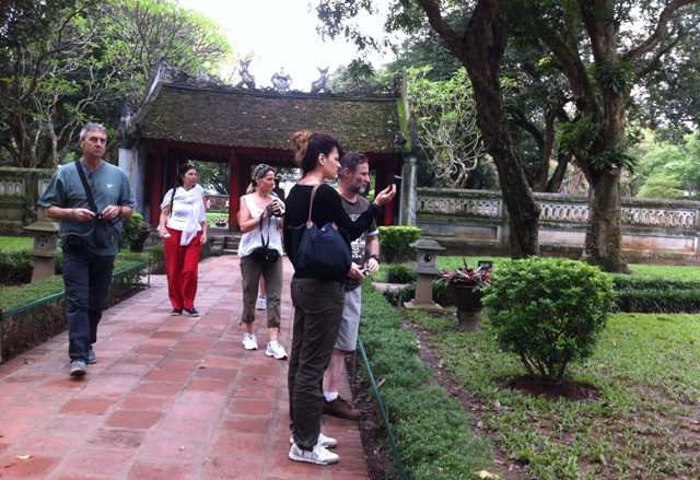Hanoi sees 17 1 rise in foreign tourists arrivals in nine months